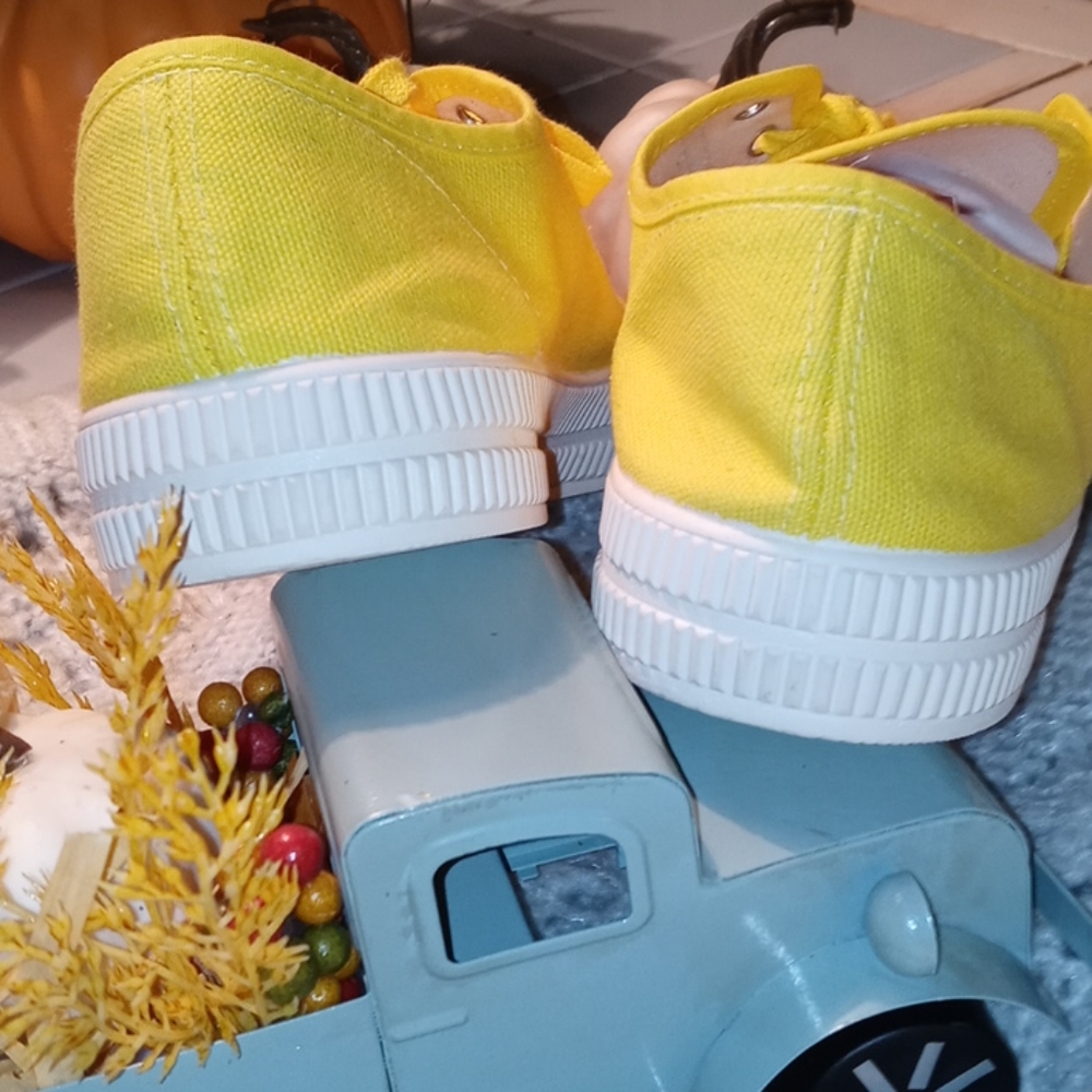 Anthropologie Bright yellow sneakers Size 39 sml - Picture 6 of 8